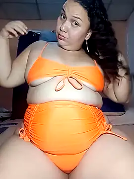 Snapshot of Marialae2735 chatting on 13, 5, 2026 Marialae2735 online show from 13, 5, 2026