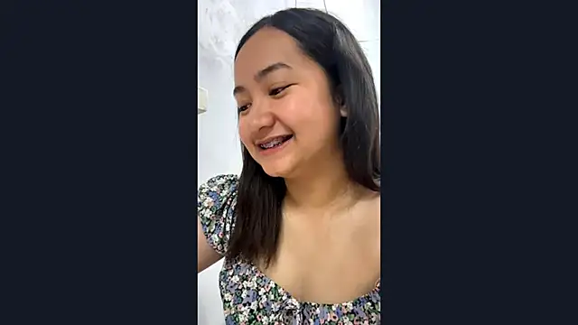 BirgitCelestino online show from 8, 4, 2026