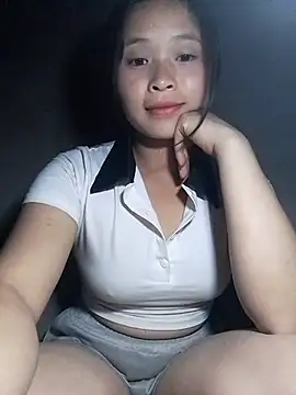 Snapshot of Liss-mimi chatting on 14, 4, 2026 Liss-mimi online show from 14, 4, 2026