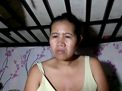Snapshot of _SweetSmile chatting on 17, 4, 2026 SweetSmile online show from 17, 4, 2026