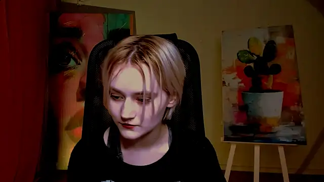 Snapshot of MicheleMarsh chatting on 10, 4, 2026 MicheleMarsh online show from 10, 4, 2026