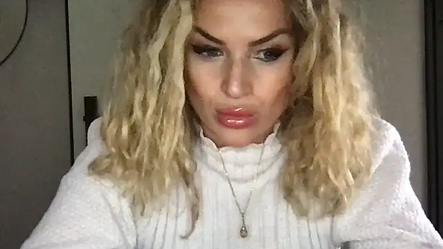 BlondSeduction online show from 19, 5, 2026
