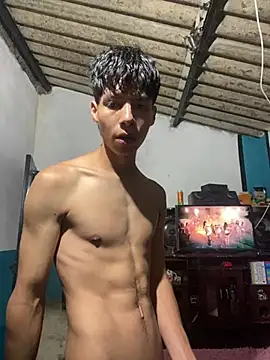 Snapshot of Nando-111 chatting on 4, 4, 2026 Nando-111 online show from 4, 4, 2026