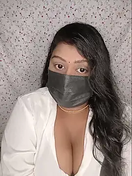 Romantic Woman online show from 17, 6, 2026