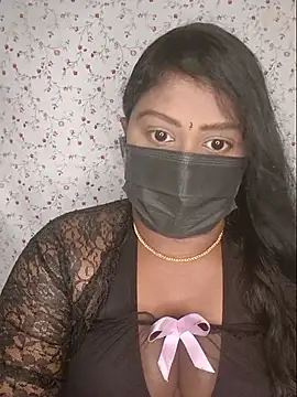 Romantic Woman online show from 19, 6, 2026
