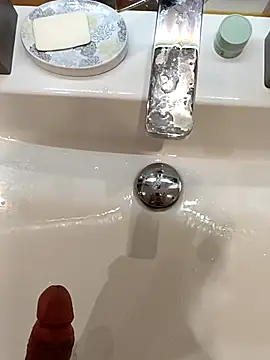 Snapshot of marco_reyes chatting on 1, 8, 2026 marco reyes online show from 1, 8, 2026