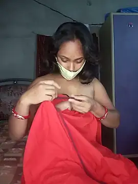 Snapshot of sathiroy89 chatting on 6, 6, 2026 sathiroy89 online show from 6, 6, 2026