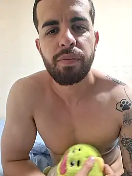 Snapshot of leoxxxgato chatting on 14, 4, 2026 leoxxxgato online show from 14, 4, 2026