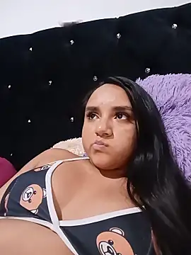 Snapshot of Valentina_Narvaez chatting on 6, 6, 2026 Valentina Narvaez online show from 6, 6, 2026