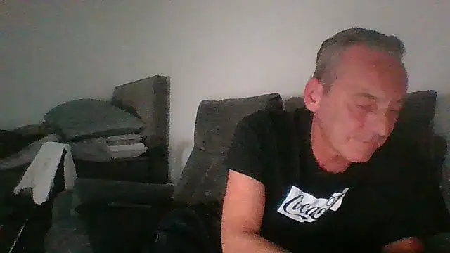 Snapshot of CanCumALot chatting on 2, 5, 2026 CanCumALot online show from 2, 5, 2026