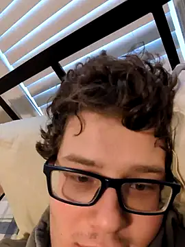 Snapshot of Johnnyboi chatting on 16, 4, 2026 Johnnyboi online show from 16, 4, 2026