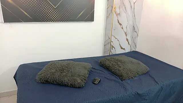 GoldenDesireX  online show from 18, 5, 2026