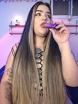 Snapshot of __MeganMY chatting on 20, 5, 2026 MeganMY online show from 20, 5, 2026