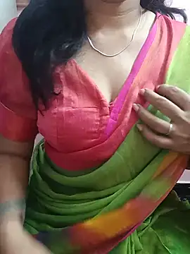 Snapshot of flora-jasmine-telugu chatting on 13, 7, 2026 flora-jasmine-telugu online show from 13, 7, 2026