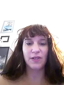 Snapshot of Maggie38 chatting on 13, 6, 2026 Maggie38 online show from 13, 6, 2026