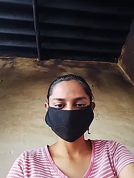 Snapshot of x_priya chatting on 7, 4, 2026 x priya online show from 7, 4, 2026