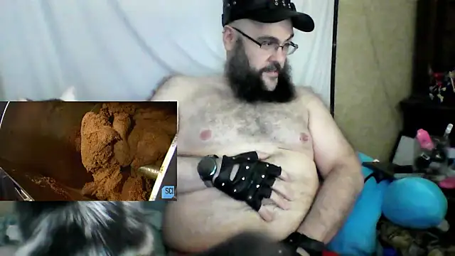 Snapshot of BriTheTopBear chatting on 13, 6, 2026 BriTheTopBear online show from 13, 6, 2026