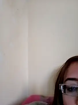 Snapshot of Nisrin_ay chatting on 12, 4, 2026 Nisrin ay online show from 12, 4, 2026