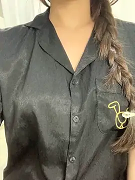 Snapshot of Mon2k-sayhi chatting on 13, 4, 2026 Mon2k-sayhi online show from 13, 4, 2026