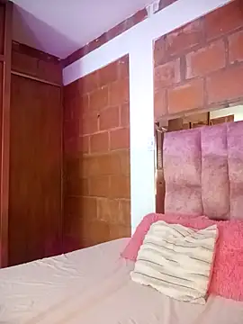 RavenBelmont online show from 16, 4, 2026