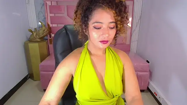 Brittany ch online show from 11, 4, 2026