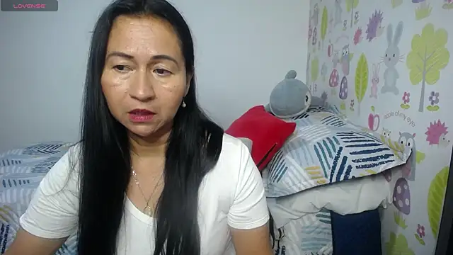 Tyna b online show from 19, 6, 2026