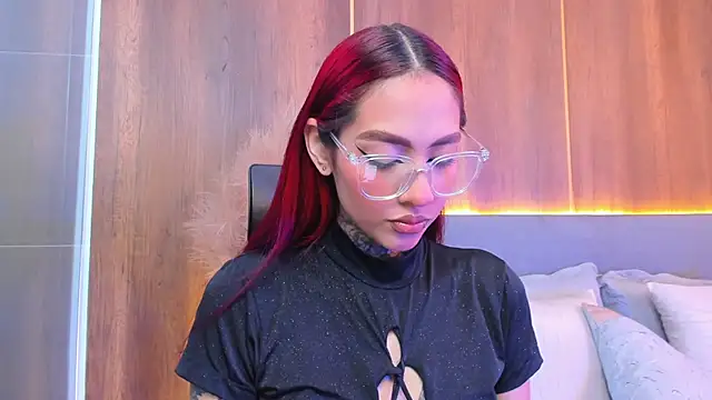  Megan Angel  online show from 11, 4, 2026