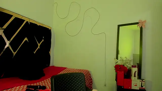 evelott allenx online show from 27, 7, 2026