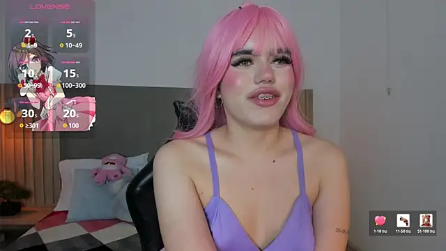 Snapshot of loly_berry chatting on 2, 6, 2026 loly berry online show from 2, 6, 2026
