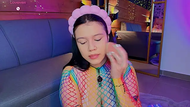 aria bloomer online show from 8, 4, 2026