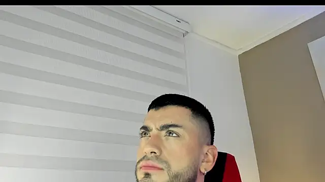 Snapshot of Alexander_Diazz chatting on 29, 4, 2026 Alexander Diazz online show from 29, 4, 2026