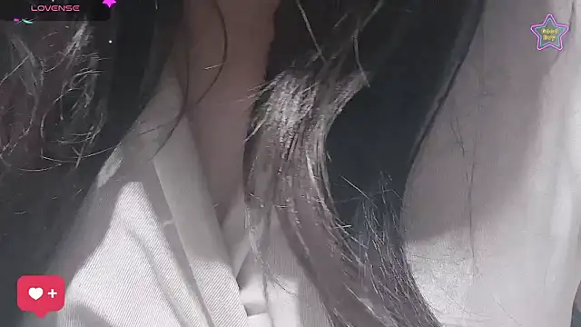 EX-886 online show from 10, 4, 2026