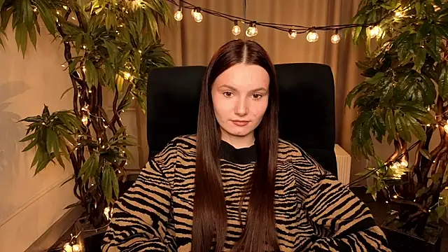 MarieFuller online show from 8, 4, 2026