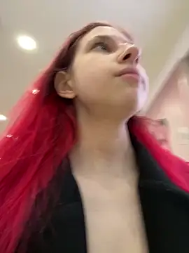 michelle lovique online show from 19, 4, 2026