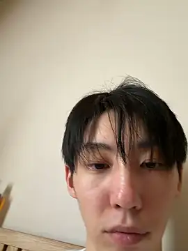 Snapshot of akty233 chatting on 9, 4, 2026 akty233 online show from 9, 4, 2026