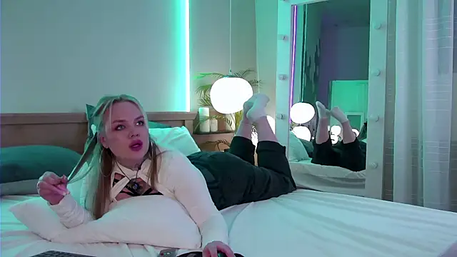 DashaNasha online show from 19, 4, 2026