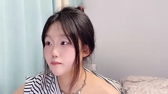 Snapshot of Lilababy00 chatting on 17, 4, 2026 Lilababy00 online show from 17, 4, 2026