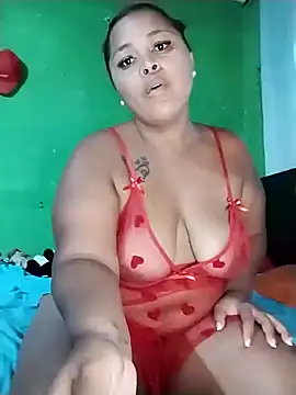 Snapshot of Nikita_Glam chatting on 24, 5, 2026 Nikita Glam online show from 24, 5, 2026