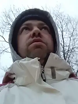 Luceriusbigass online show from 9, 12, 2024