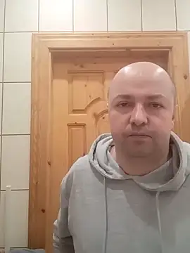 Luceriusbigass online show from 1, 2, 2025