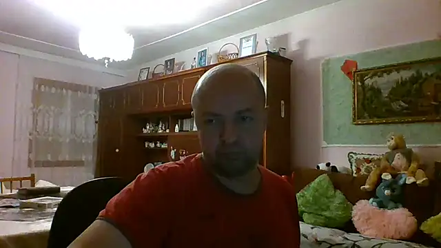 Snapshot of Luceriusbigass chatting on 5, 7, 2026 Luceriusbigass online show from 5, 7, 2026