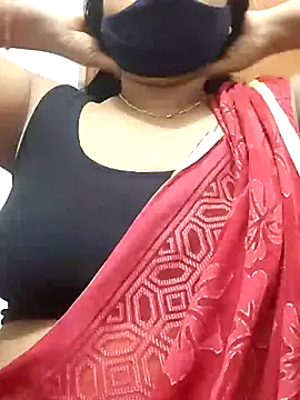 Snapshot of Siya88dev chatting on 31, 7, 2026 Siya88dev online show from 31, 7, 2026