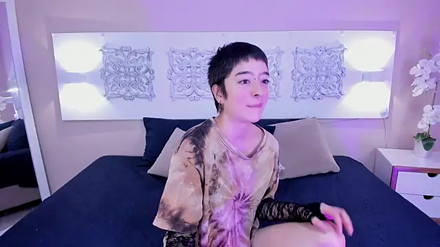 Atheena   online show from 30, 5, 2026