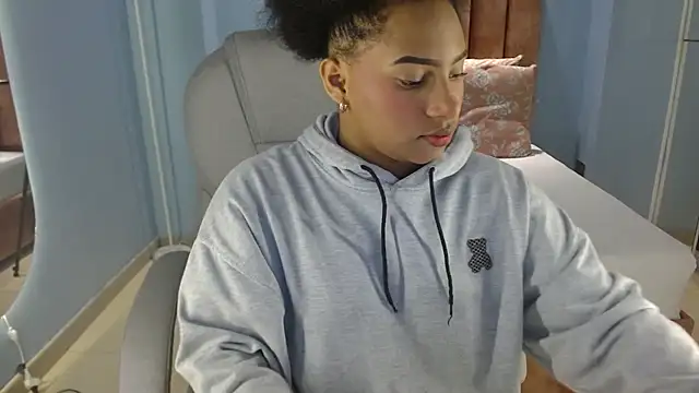 coral echeverri online show from 20, 6, 2026