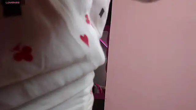 day0demony online show from 10, 6, 2026