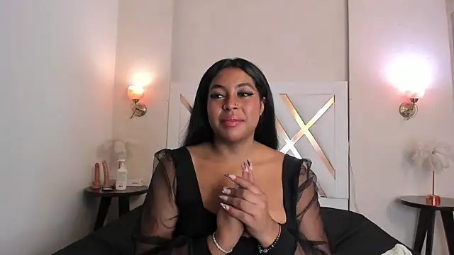 Snapshot of NatashaLuxy chatting on 3, 6, 2026 NatashaLuxy online show from 3, 6, 2026