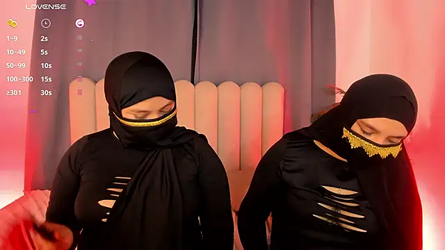 aziza dalila02 online show from 11, 4, 2026