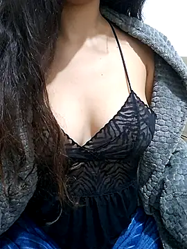 Snapshot of Lolakhaos chatting on 11, 5, 2026 Lolakhaos online show from 11, 5, 2026