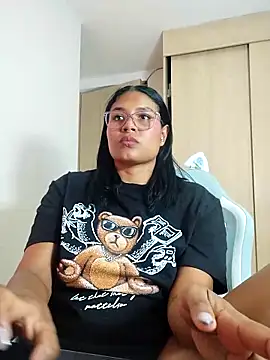 AGATTA0 online show from 17, 4, 2026