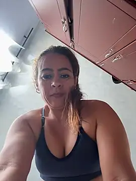 Natigoonzalez online show from 20, 4, 2026